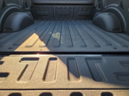 Used 2023 Ford F150 Lariat w/ FX4 Off-Road Package image 35