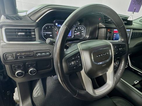 Used 2021 GMC Yukon XL Denali AWD/4WD image 12
