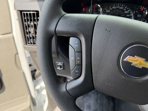 New 2026 Chevrolet Express 3500 Extended RWD image 15