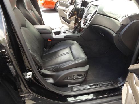 Used 2016 Cadillac SRX Luxury w/ Driver Awareness Package AWD/4WD image 22