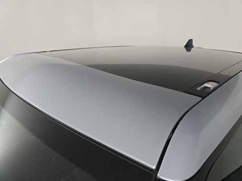 Used 2023 Rivian R1T Adventure image 13