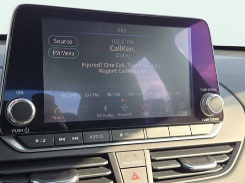 Used 2021 Nissan Altima 2.5 SV image 26