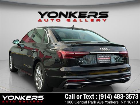 Used 2022 Audi A4 2.0T Premium w/ Convenience Package image 10