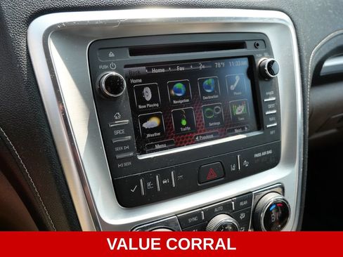 Used 2017 GMC Acadia Limited SLT AWD/4WD image 29
