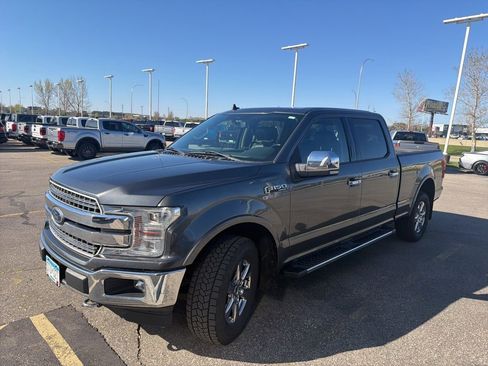 Used 2019 Ford F150 Lariat w/ Equipment Group 502A Luxury AWD/4WD image 2