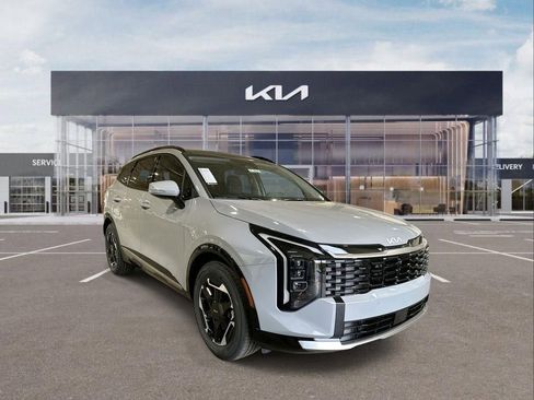 New 2026 Kia Sportage SX FWD image 2