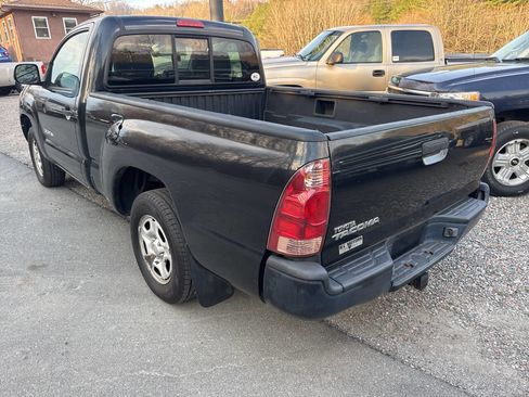 Used 2006 Toyota Tacoma 2WD Regular Cab image 12