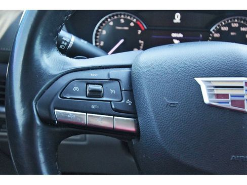 Used 2023 Cadillac XT4 Luxury image 15