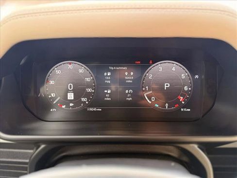 Used 2024 Land Rover Defender 110 X-Dynamic SE image 20