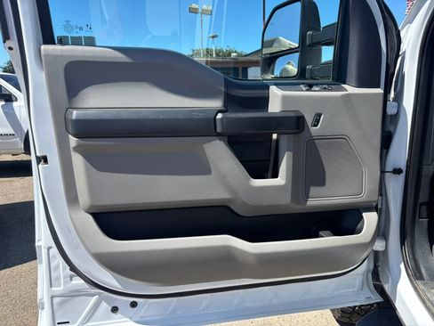 Used 2022 Ford F350 XL w/ Power Equipment Group AWD/4WD image 8