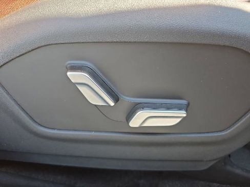 Certified 2024 Hyundai Santa Fe Limited FWD image 11