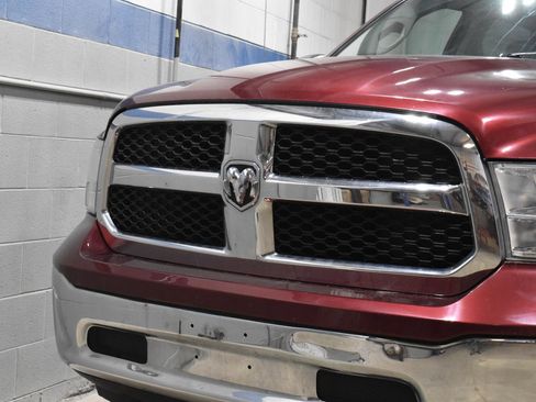 Used 2021 RAM 1500 Classic SLT AWD/4WD image 25