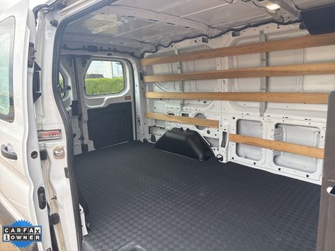 Used 2024 Ford Transit 250 Low Roof w/ Exterior Upgrade Package image 25
