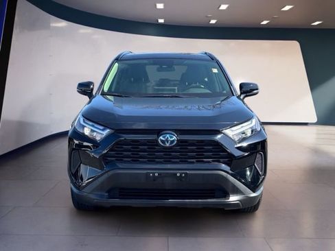 Used 2024 Toyota RAV4 XLE w/ Convenience Package image 8