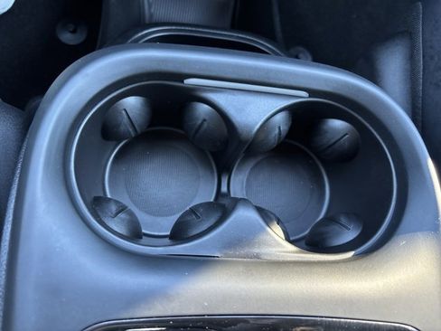 Used 2024 Chrysler Pacifica Touring-L w/ S Appearance Package image 40