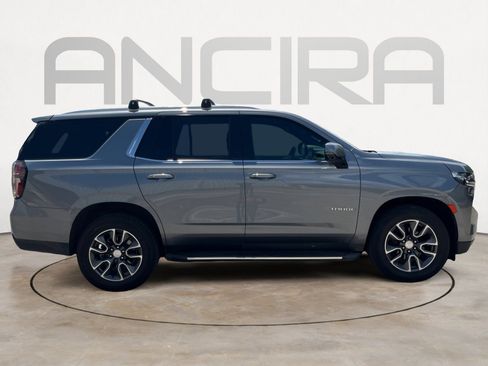 Used 2021 Chevrolet Tahoe LT w/ Luxury Package RWD image 11