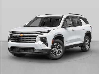 Used 2025 Chevrolet Traverse LT