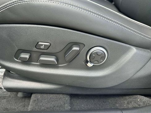 New 2025 Genesis Electrified GV70 w/ Prestige Package AWD/4WD image 29