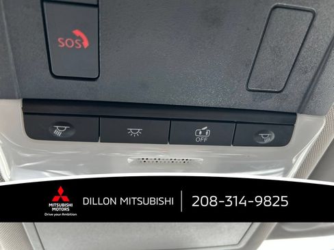 Used 2025 Nissan Rogue SV AWD/4WD image 5