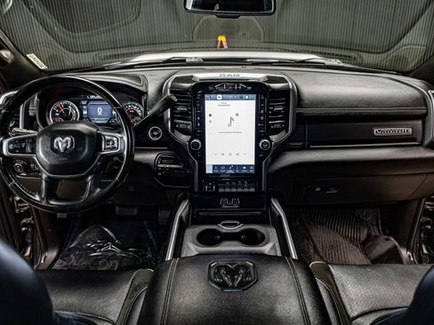 Used 2024 RAM 3500 Laramie w/ Night Edition image 17