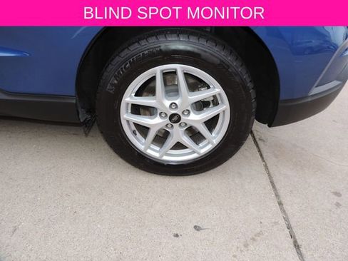 Used 2024 Ford Edge SEL w/ Convenience Package image 16