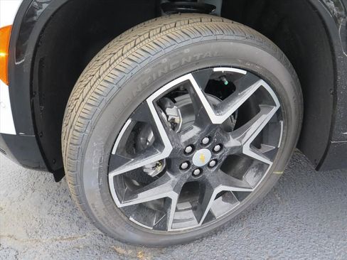 New 2026 Chevrolet Traverse High Country image 16