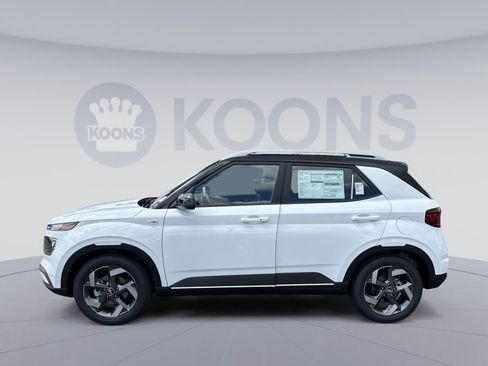 New 2026 Hyundai Venue SEL FWD image 2