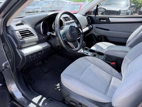 Used 2019 Subaru Outback 2.5i Premium AWD/4WD image 19