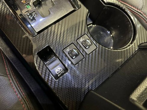 Used 2018 Toyota 4Runner TRD Off-Road Premium image 28