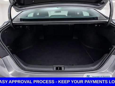 Used 2025 Toyota Camry LE image 17