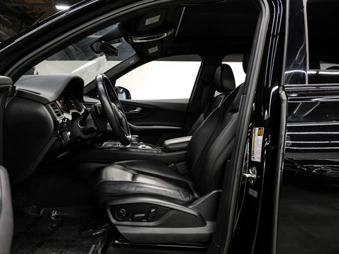 Used 2019 Audi Q7 3.0T Prestige w/ Prestige Package AWD/4WD image 4