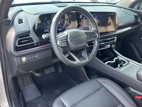 Used 2024 Chevrolet Traverse Z71 w/ LPO, Floor Liner Package image 10