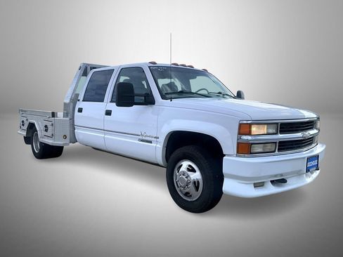 Used 1997 Chevrolet Silverado 3500 4x4 Crew Cab w/ Preferred Equipment Group 2 image 3