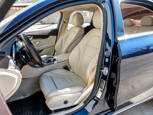 Used 2016 Mercedes-Benz C 300 4MATIC Sedan image 32