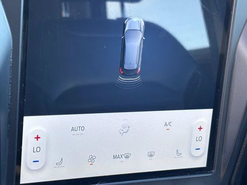 Used 2022 Ford Edge SEL AWD/4WD image 31