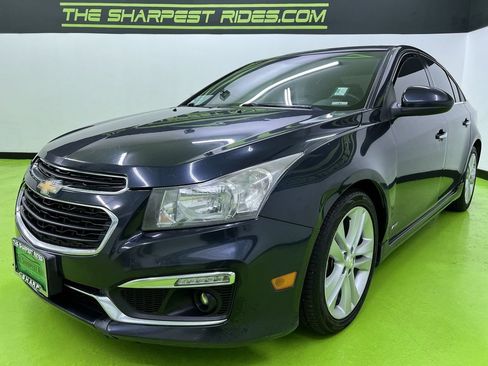Used 2015 Chevrolet Cruze LTZ w/ Sun, Sound and Sport Package FWD image 5
