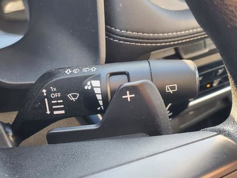 Used 2024 Nissan Rogue S image 16