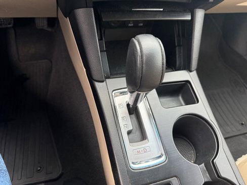 Used 2015 Subaru Outback 2.5i Limited image 16