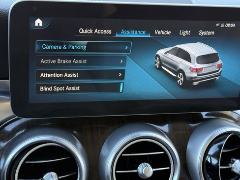 Used 2022 Mercedes-Benz GLC 300 image 20