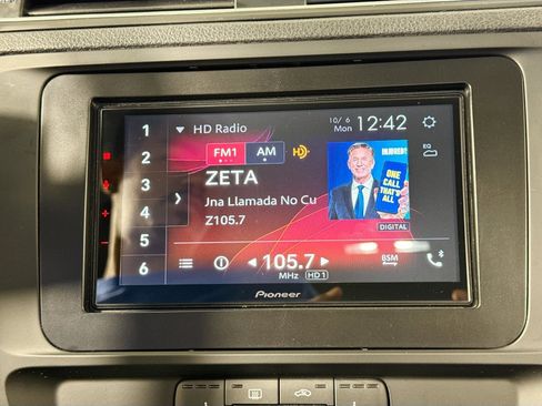 Used 2018 Volkswagen Jetta Wolfsburg Edition image 15