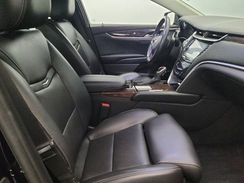 Used 2014 Cadillac XTS Premium image 21