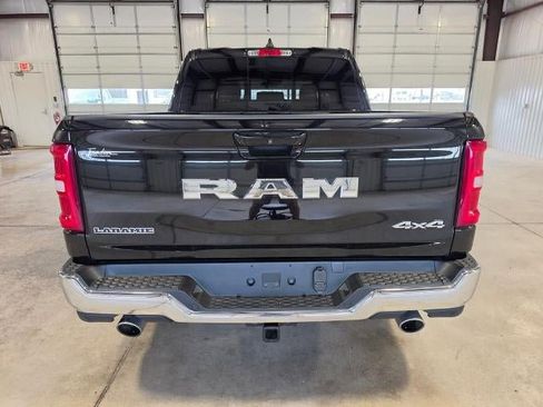 Used 2025 RAM 1500 Laramie AWD/4WD image 4