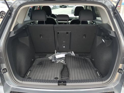 Certified 2025 Volkswagen Taos S FWD image 10