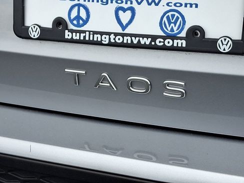 Certified 2025 Volkswagen Taos S AWD/4WD image 31