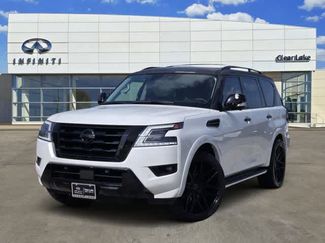 Used 2023 Nissan Armada Platinum w/ Captain's Chairs Package RWD video 1