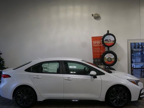 New 2026 Toyota Corolla SE image 14