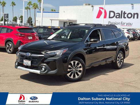 Certified 2025 Subaru Outback Limited AWD/4WD image 1