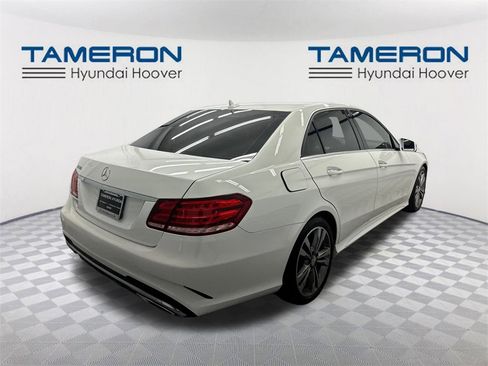 Used 2016 Mercedes-Benz E 350 Sedan image 5
