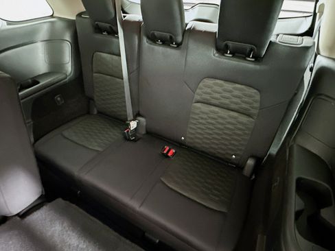 Used 2024 Nissan Pathfinder SV image 28