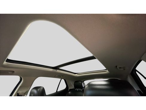 Used 2023 Buick Envision Essence w/ Technology Package I AWD/4WD image 15